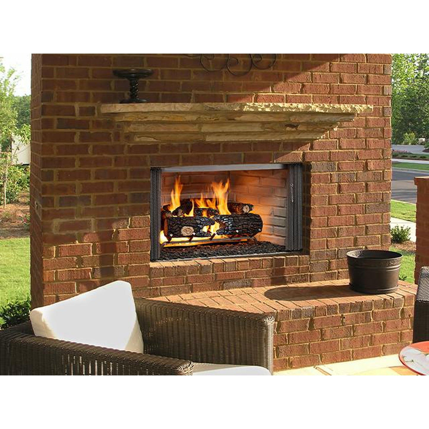 Majestic Villawood 42" Traditional Outdoor Wood Burning Fireplace With Traditional Refractory