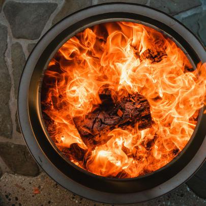 Solo Stove Yukon Stainless Steel Firepit Essential Bundle 2.0